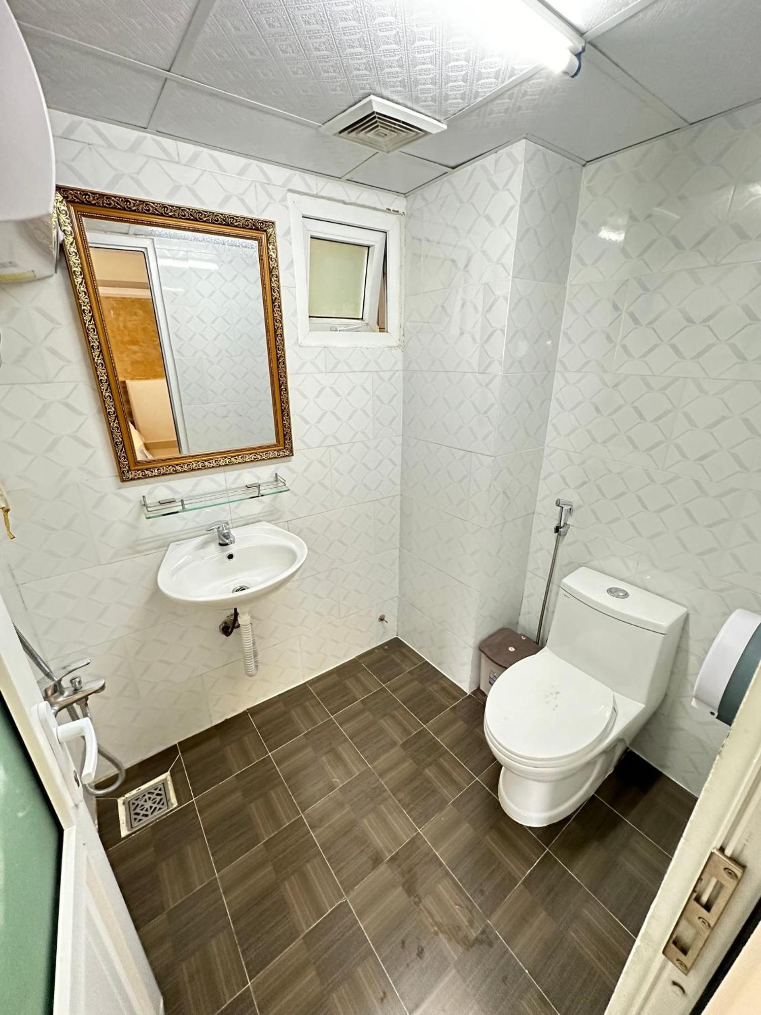 Thanh Thanh 5 Dalat Hotel - Ks Gan Cho Dem Gia Re Eksteriør billede