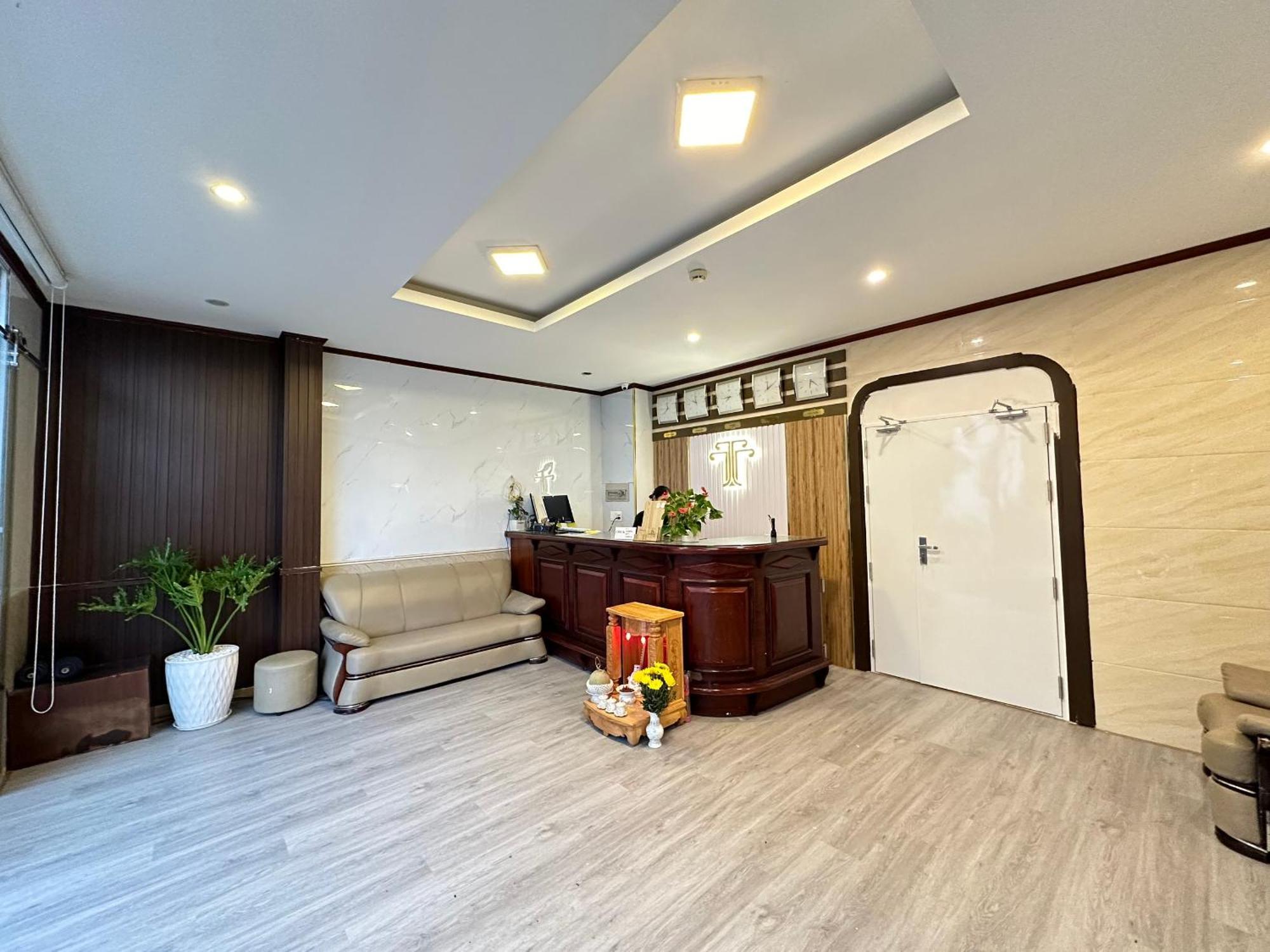 Thanh Thanh 5 Dalat Hotel - Ks Gan Cho Dem Gia Re Eksteriør billede