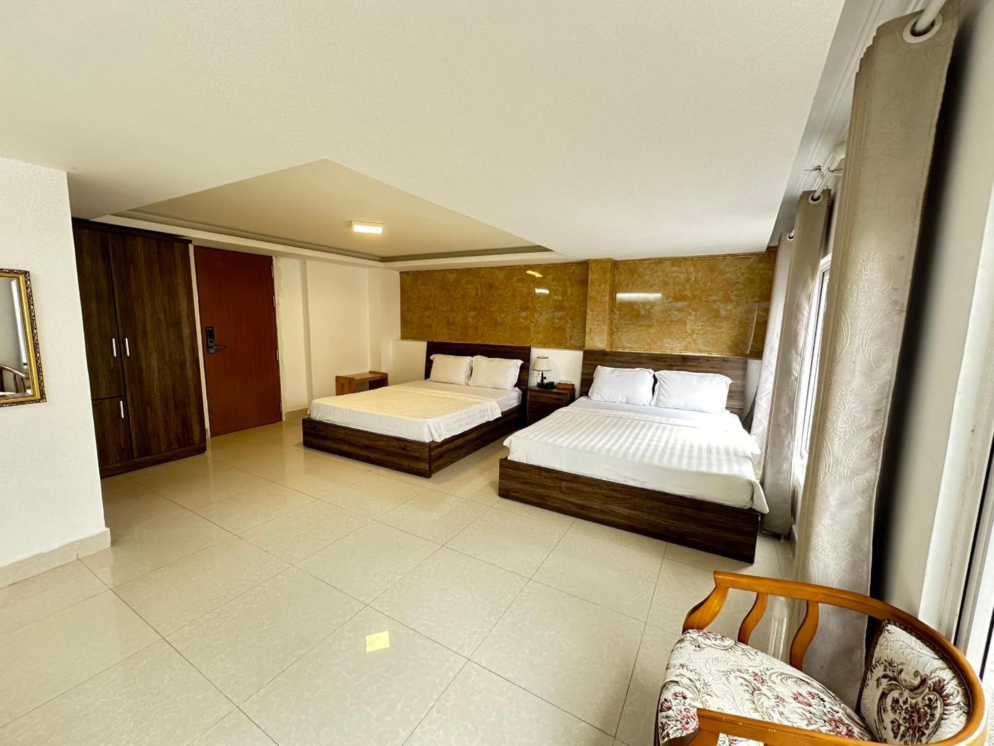 Thanh Thanh 5 Dalat Hotel - Ks Gan Cho Dem Gia Re Eksteriør billede