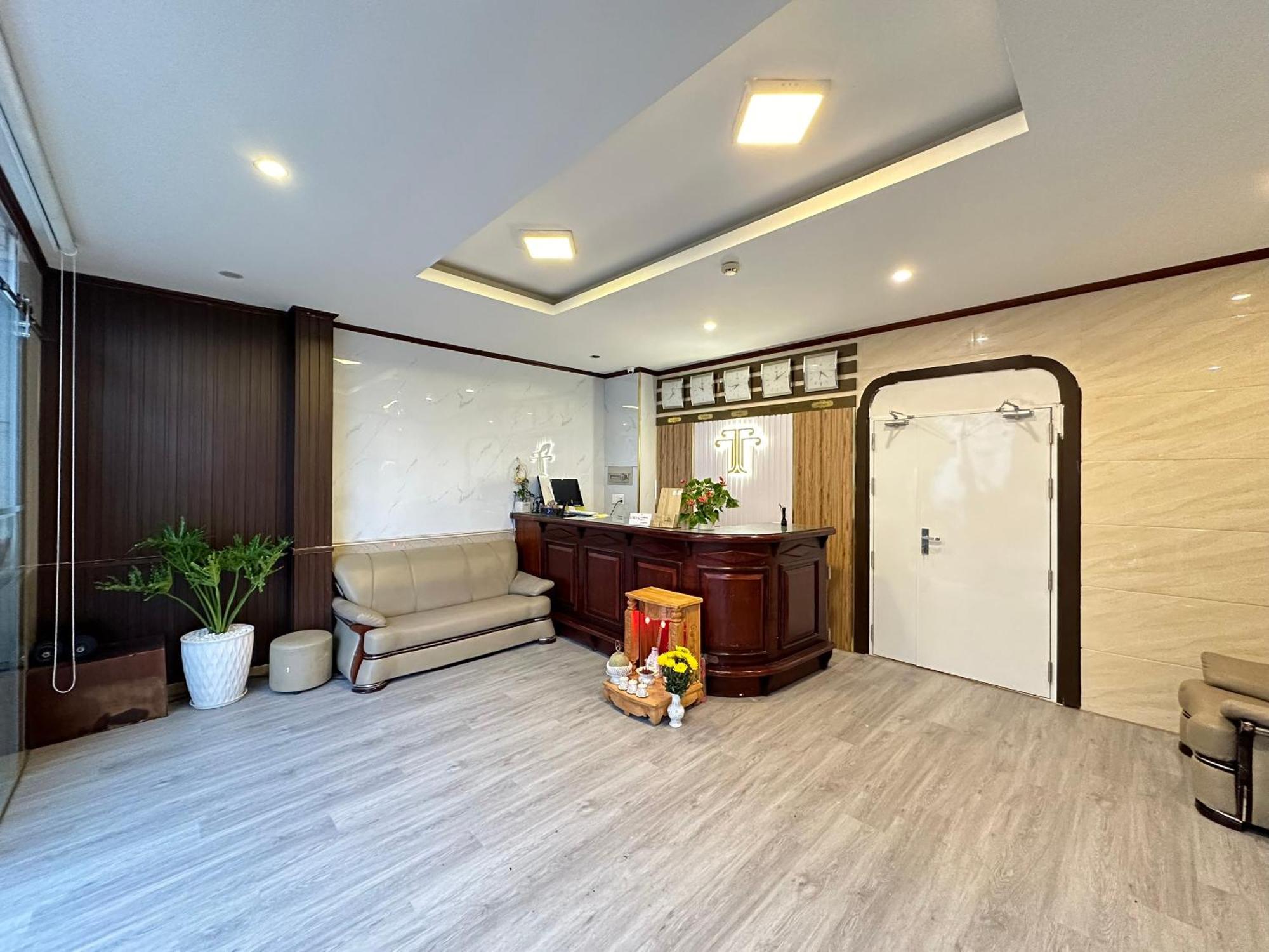 Thanh Thanh 5 Dalat Hotel - Ks Gan Cho Dem Gia Re Eksteriør billede