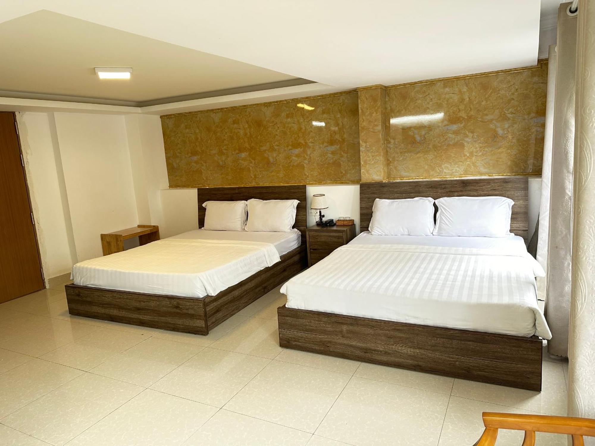 Thanh Thanh 5 Dalat Hotel - Ks Gan Cho Dem Gia Re Eksteriør billede