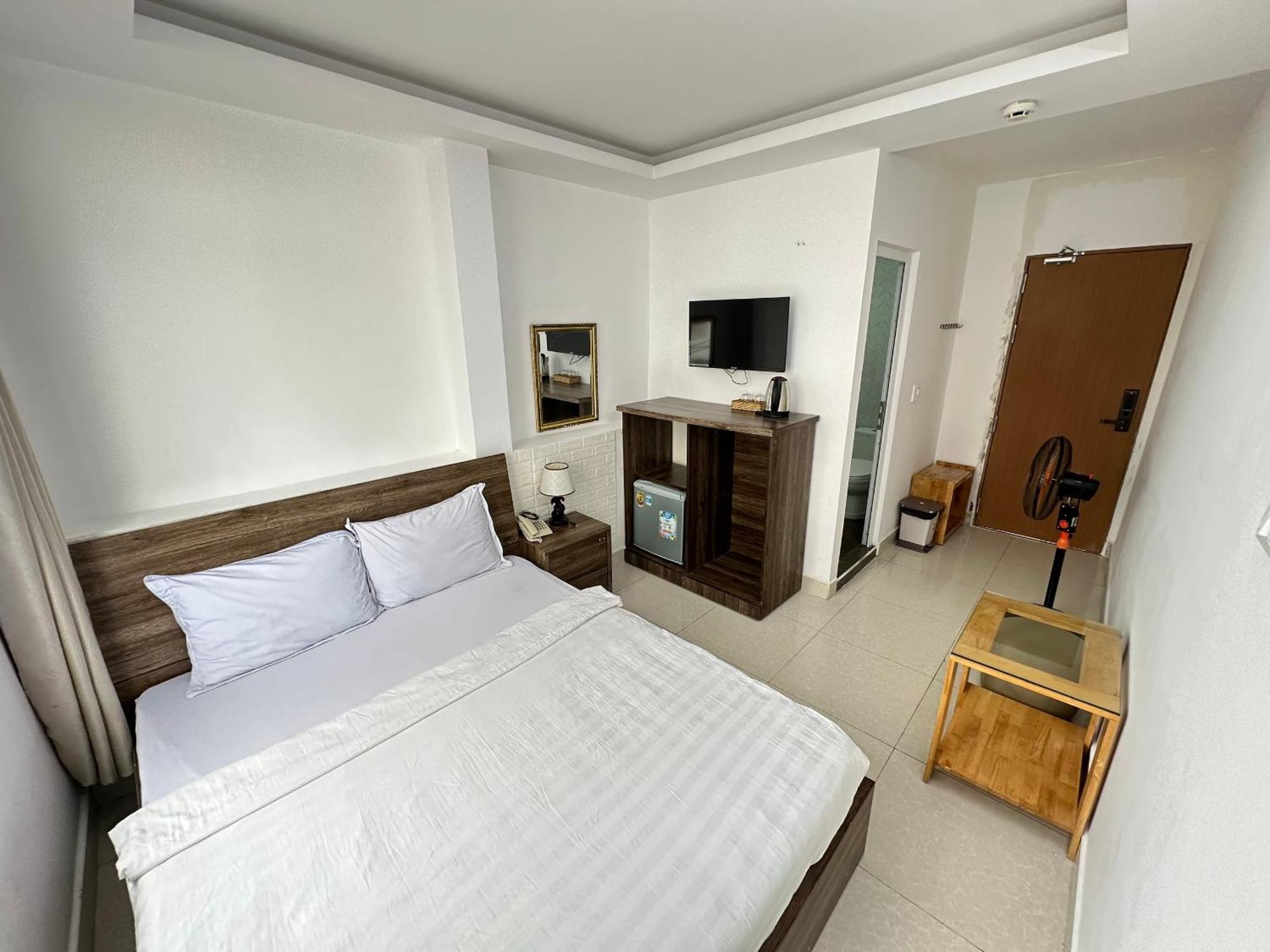Thanh Thanh 5 Dalat Hotel - Ks Gan Cho Dem Gia Re Eksteriør billede